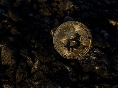 100克Au9999标准金条正面图，金条表面刻有纯度标识与序列号，哑光质感专业感强，适合黄金今日价格投资收藏